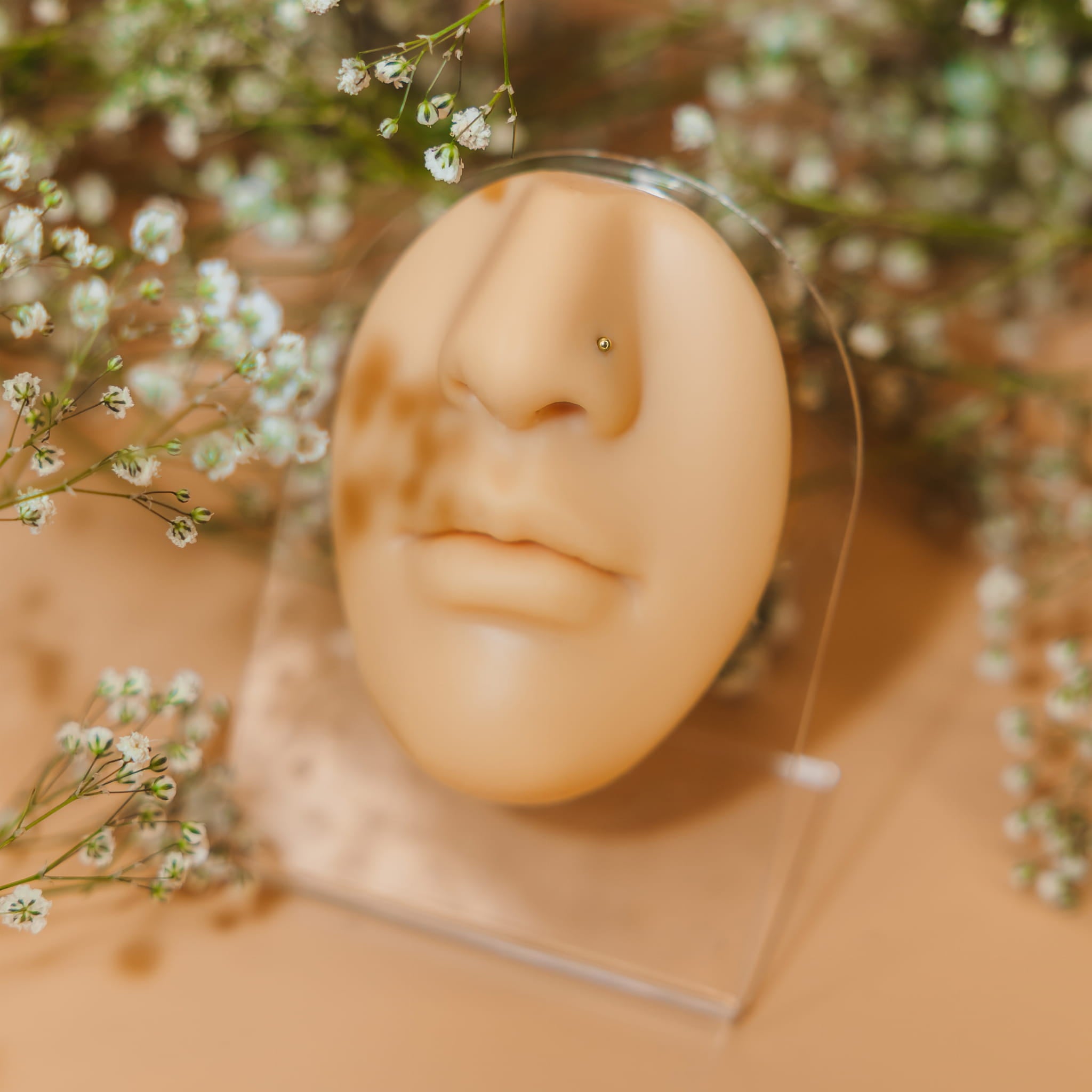 Kolczyk Złoty do nosa Pigmej w kształcie litery L