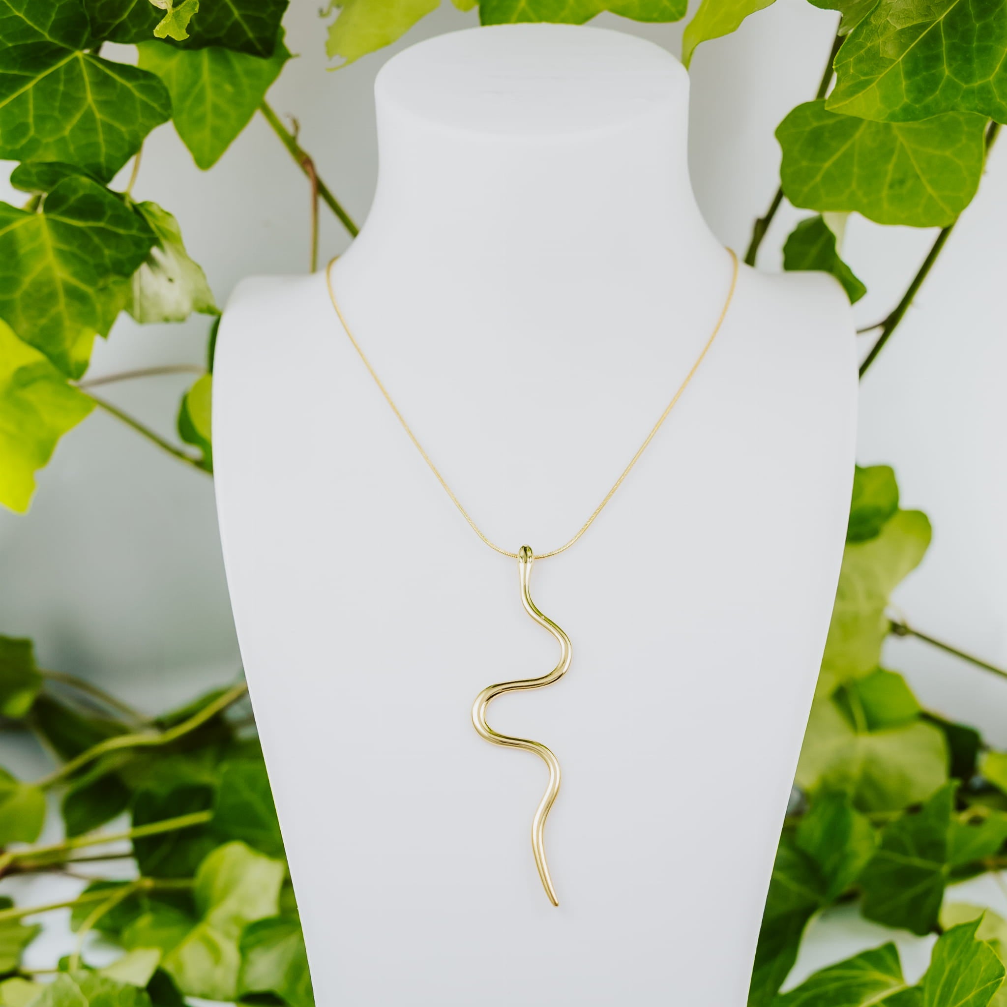 Naszyjnik złoty gładki wąż