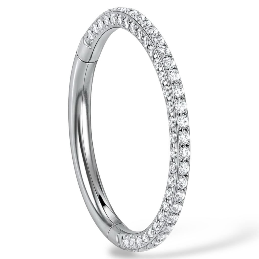 Tytanowy kolczyk clicker z cyrkoniami z trzech stron